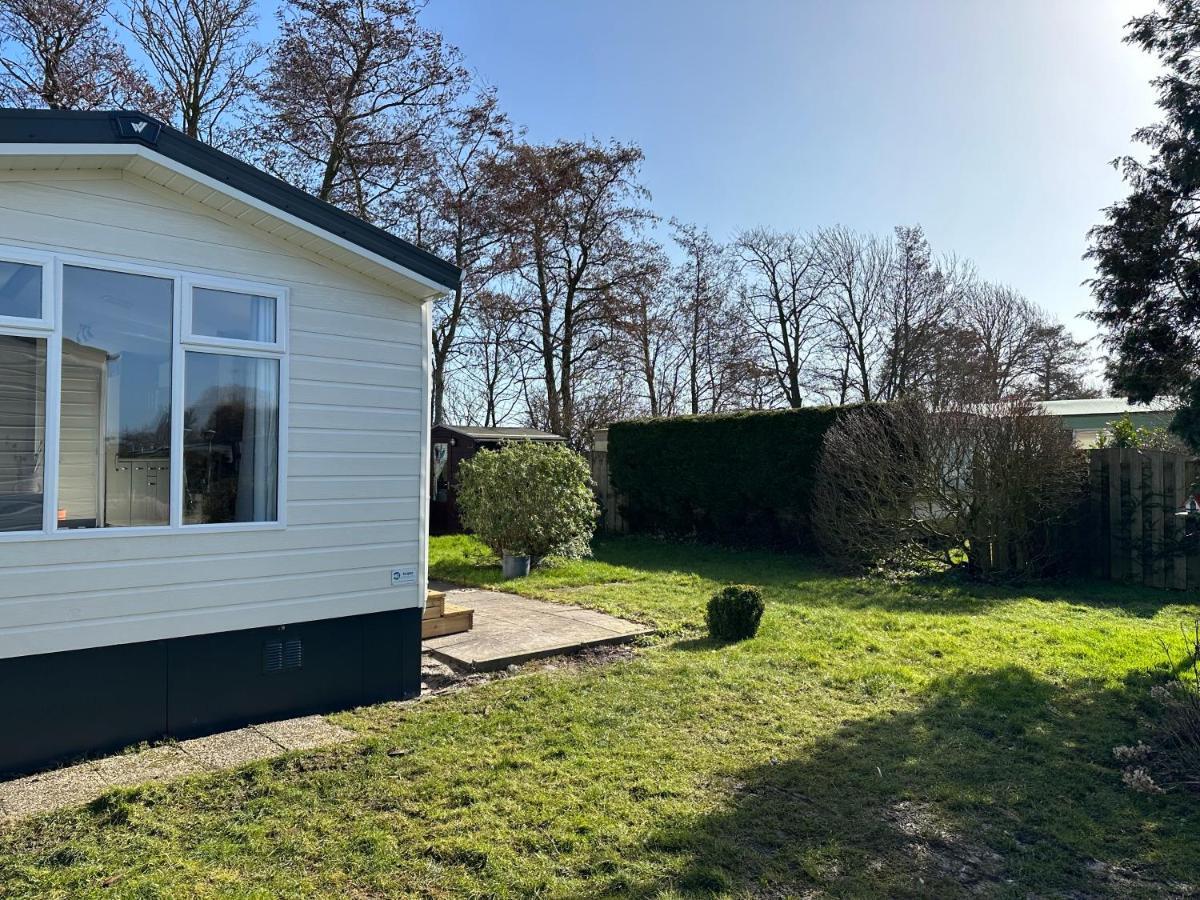 Chalet 550 Op Recreatiepark De Wielen Sint Maarten Exteriör bild
